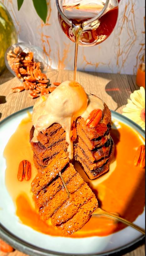 2 Keto Fluffy Pumpkin Pancakes 02
