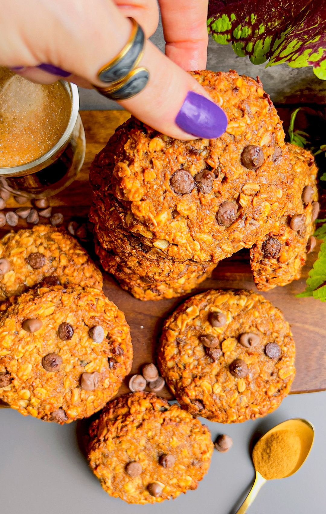 closeup to Soft chewy refined sugar free Banana Tahini Oatmeal Cookies with chocolate chips, and walnuts, a healthier option ready in 15 minutes