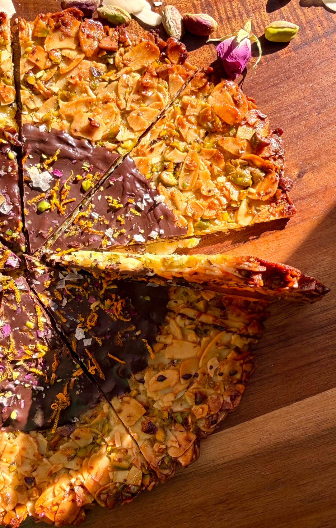25 almond pistachio cookie pizza crispy slice